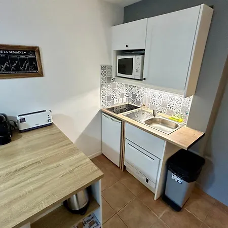 T2 With Sea View - Domaine De La Pinède - Heated Pool *