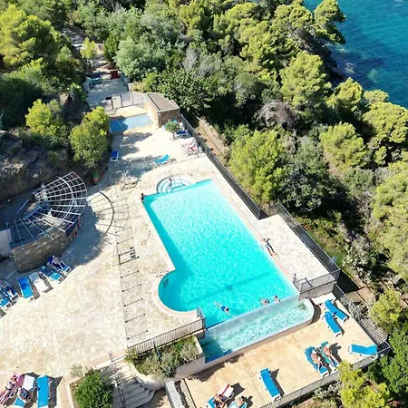 T2 With Sea View - Domaine De La Pinède - Heated Pool Appartement